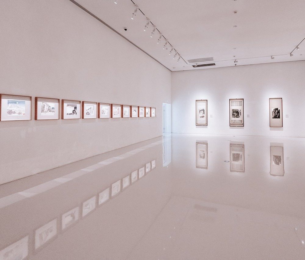 art gallery, exhibition, walls